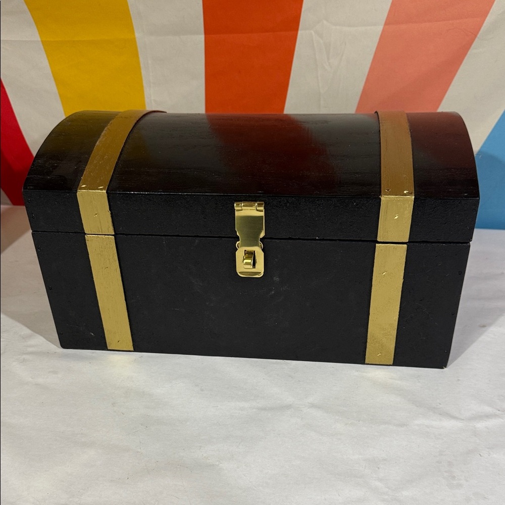 Black and Gold Decorative Storage Chest - Home Organizer